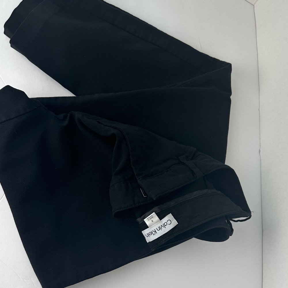 Calvin Klein Women’s Black Skinny Leg Pants